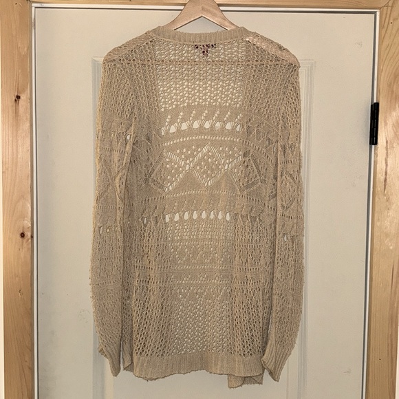 Cardigan - Picture 2 of 5